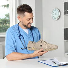 Lade das Bild in den Galerie-Viewer, Alpaca Lady - ergonomischer, schmerzlindernder & wasserdichter Barfußschuh