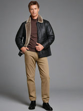 Load image into Gallery viewer, PrimeLeather – Exklusive Herren-Lederjacke für Herbst und Winter