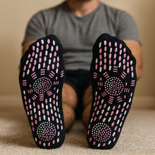 Load image into Gallery viewer, NeuroWarm - Neurosocken mit selbstwärmender Neurostimulation
